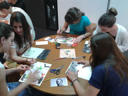 Young people participating in the workshop of the exhibition by Chema López